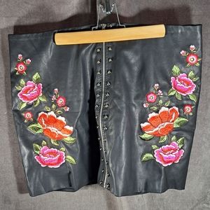 Forever 21 Faux Leather Floral Embroidered Studded Zip Up Mini Skirt VG 2X